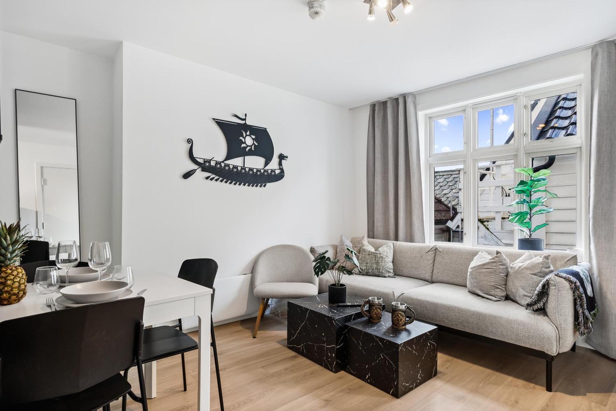 Homerentals Apartments - Behind Bryggen & Historic Cobblestone Streets - 2 Floor Renovated From February 2025 Bergen Eksteriør billede